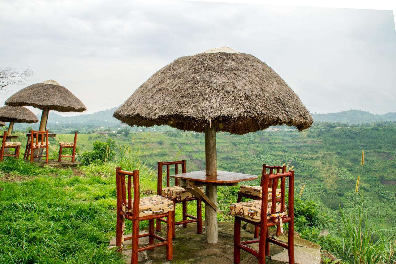 Queen Elizabeth Pvt Lodge Kichwamba Exterior photo